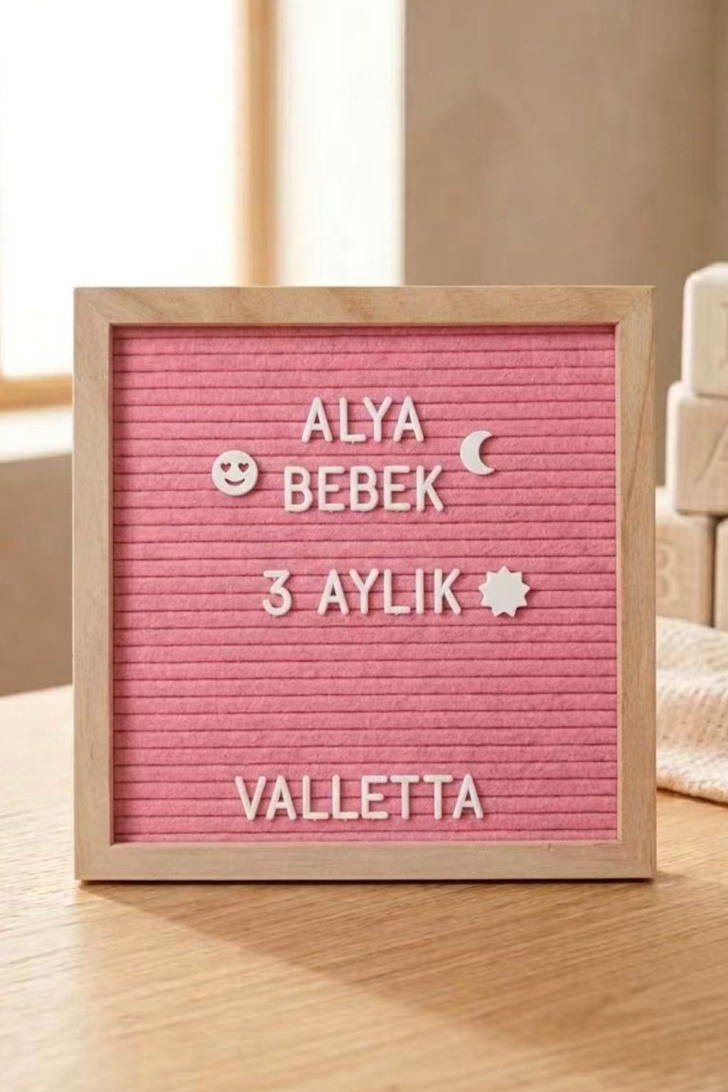 Palomita Ahşap Pembe Yazı Panosu Mesaj Tahtası ve Beyaz Harf Seti 230 Karakter
