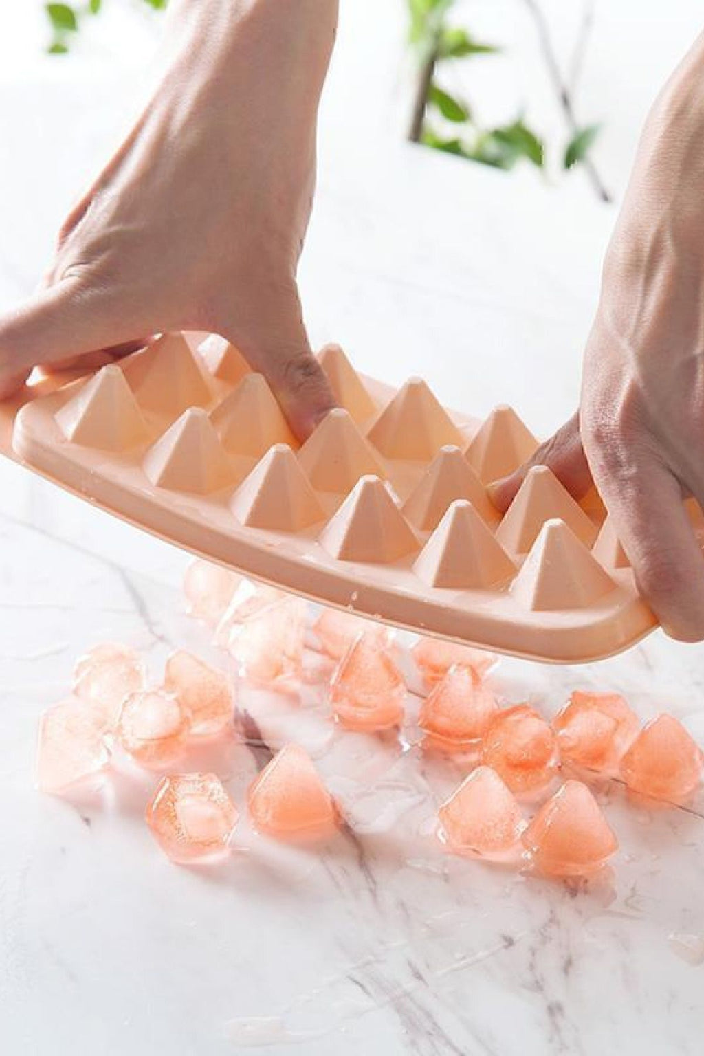 Pamplona Pembe 18 Bölmeli Kapaklı Kristal Buz Kalıbı Dondurma Kalıbı Buz Saklama Kabı Sunumluk