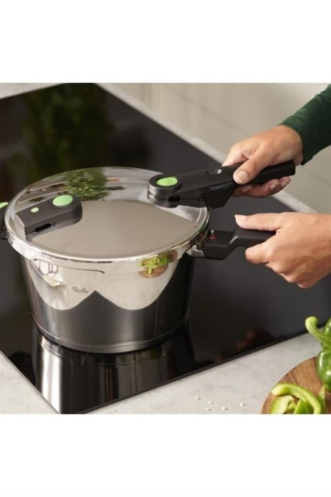 FISSLER VITAQUICK GREEN DÜDÜKLÜ TENCERE 4.5 L