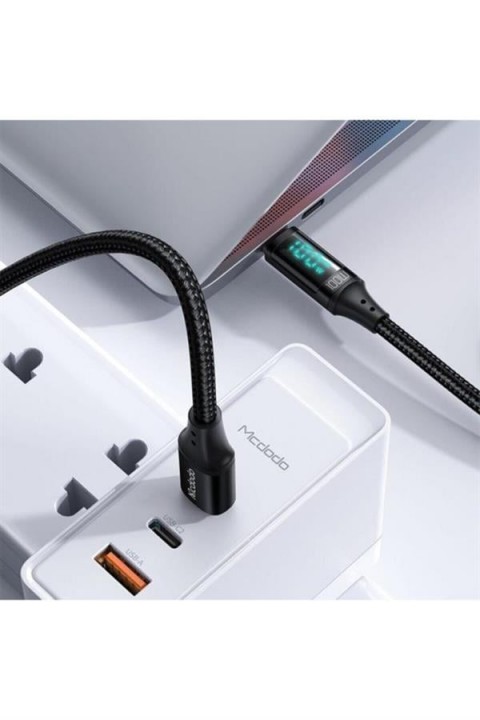 MCDODO CA-1100 100W TYPE-C TO TYPE-C DİJİTAL GÖSTERGELİ DATA-ŞARJ KABLOSU 5A 1.2M- SİYAH